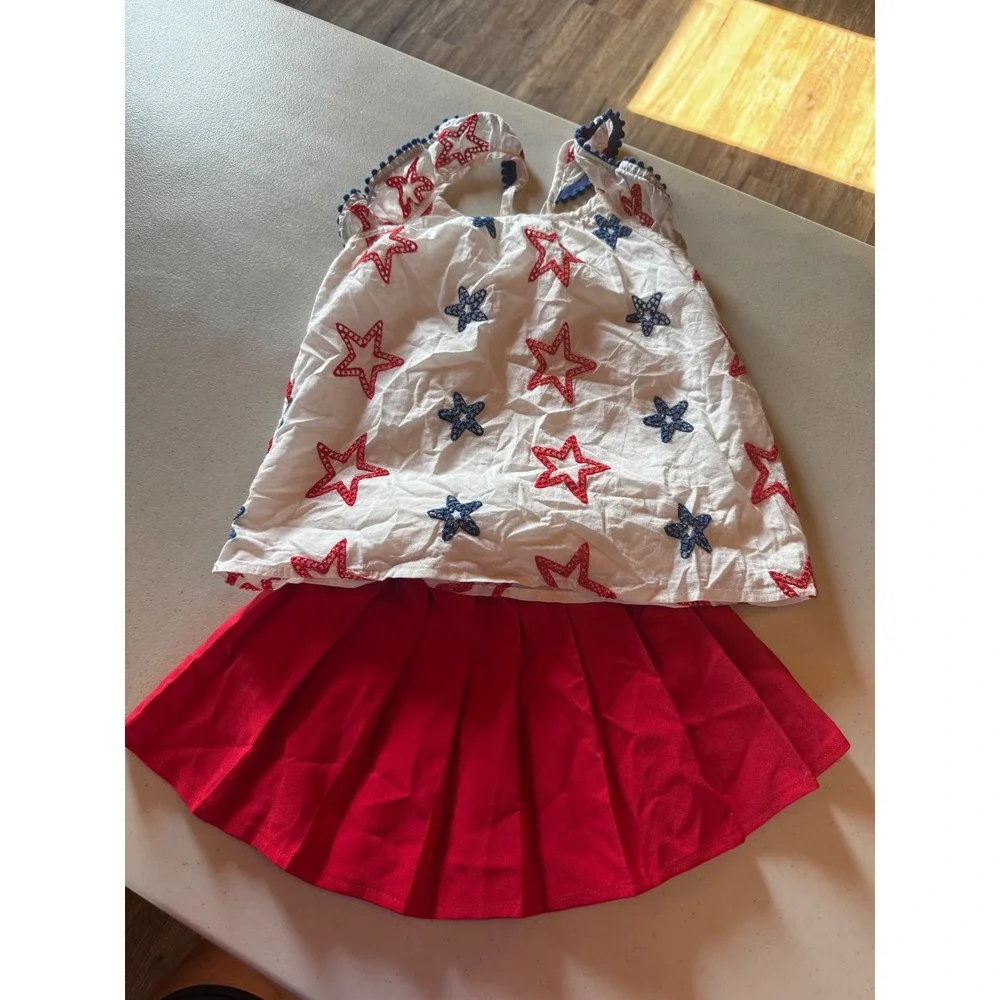Cat & Jack Girls Patriotic Star Top and Red Pleated Skirt Set 18M Americana